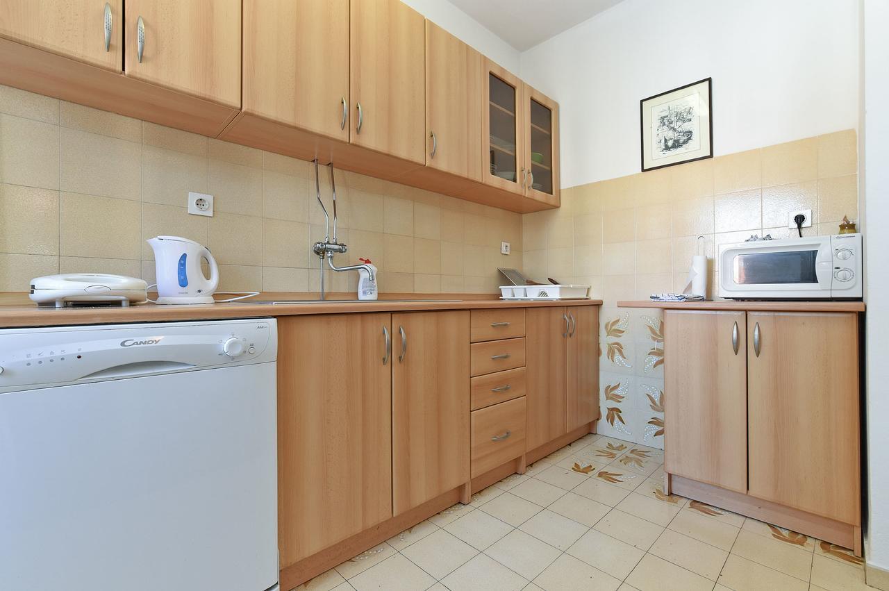 פולה Apartments Josip 74 מראה חיצוני תמונה