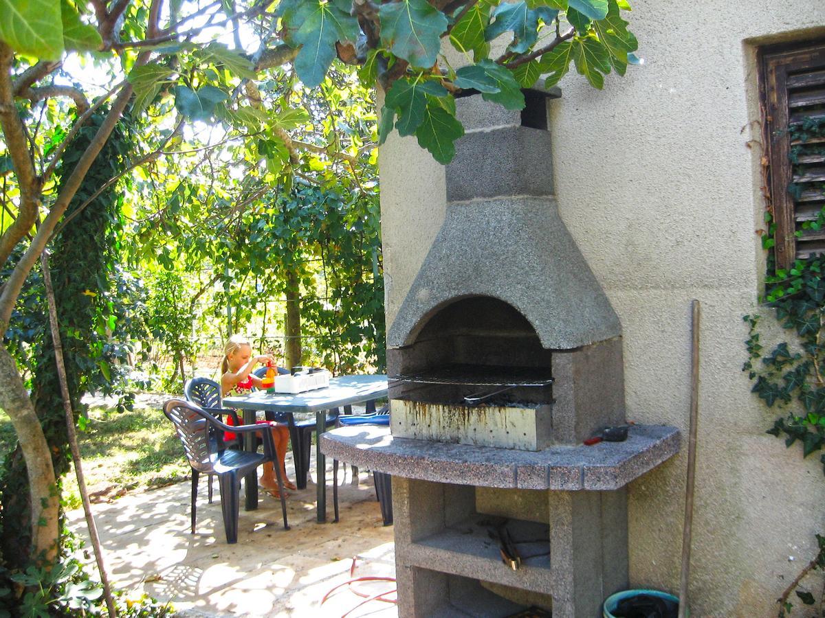 פולה Apartments Josip 74 מראה חיצוני תמונה